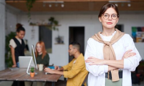 起業に向いてる人の7つの特徴を示すイメージ｜女性経営者が成功するための共通点